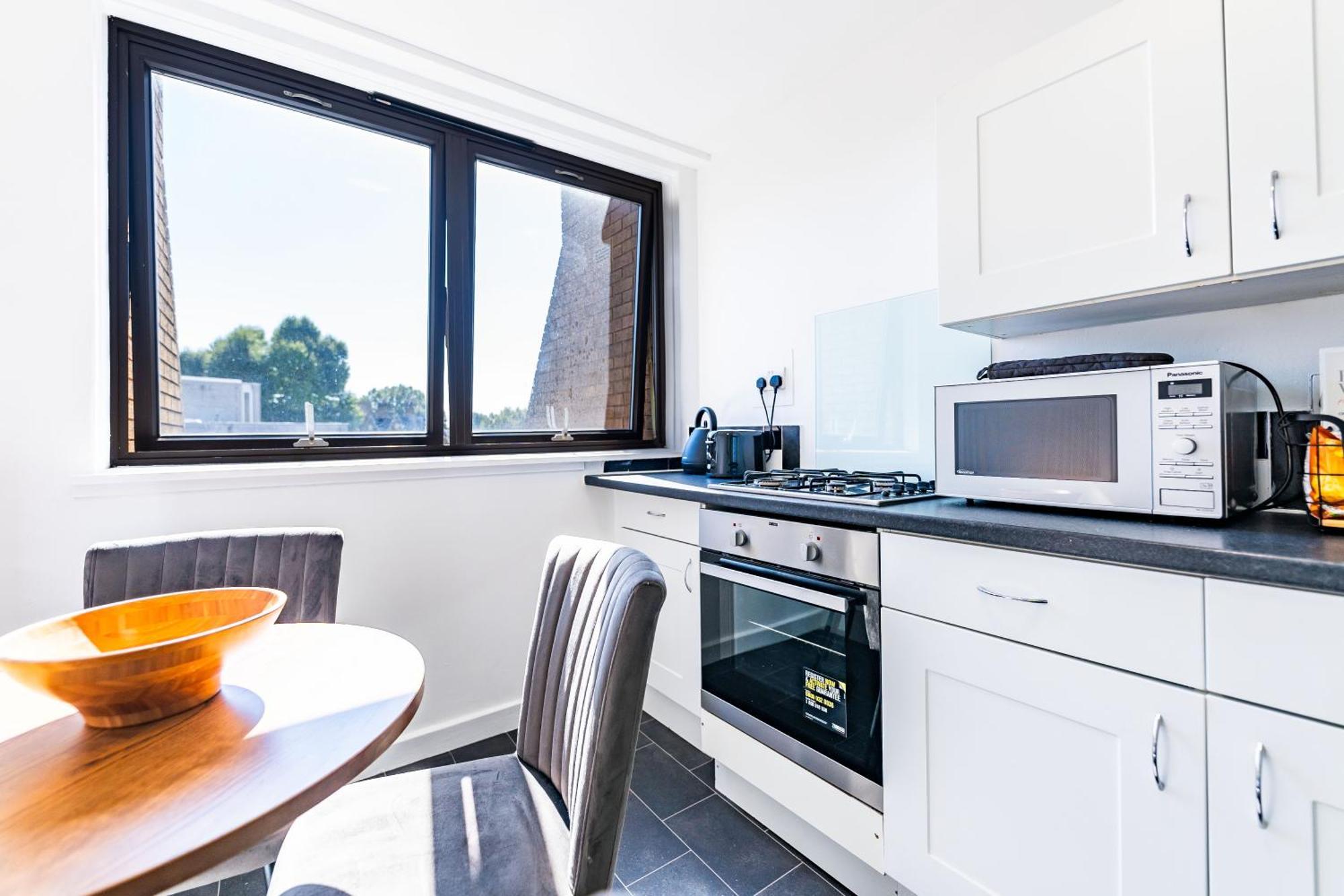 Luxury 3 Bedroom Flat With Balcony In Westbourne Park Londres Exterior foto