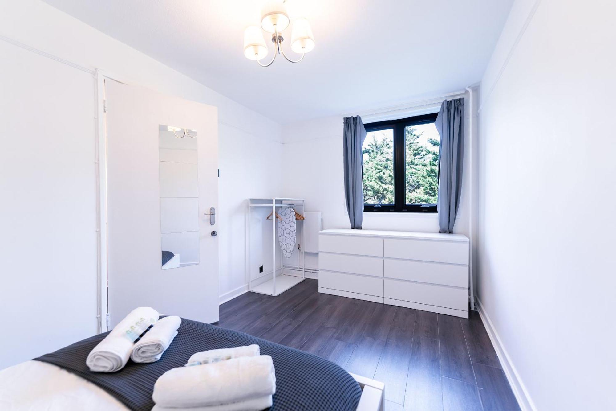 Luxury 3 Bedroom Flat With Balcony In Westbourne Park Londres Exterior foto